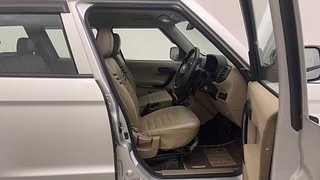 Used 2018 Mahindra TUV300 [2015-2020] T4 Plus Diesel Manual interior RIGHT SIDE FRONT DOOR CABIN VIEW