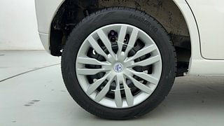 Used 2013 Maruti Suzuki Wagon R 1.0 [2010-2019] VXi Petrol Manual tyres RIGHT REAR TYRE RIM VIEW