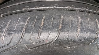 Used 2015 Honda City [2014-2017] S Petrol Manual tyres RIGHT FRONT TYRE TREAD VIEW