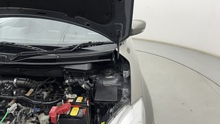 Used 2022 Maruti Suzuki Swift ZXI AMT Petrol Automatic engine ENGINE LEFT SIDE HINGE & APRON VIEW