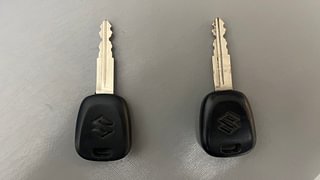 Used 2018 Maruti Suzuki Alto 800 [2016-2019] Lxi Petrol Manual extra CAR KEY VIEW