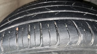 Used 2021 Hyundai Venue [2019-2022] SX 1.0 (O) Turbo iMT Petrol Manual tyres RIGHT FRONT TYRE TREAD VIEW