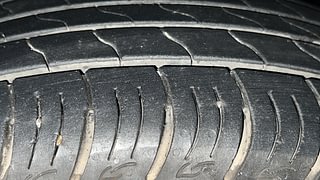 Used 2016 Maruti Suzuki S-Cross [2015-2017] Zeta 1.3 Diesel Manual tyres LEFT FRONT TYRE TREAD VIEW