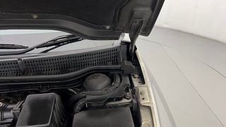 Used 2016 Maruti Suzuki S-Cross [2015-2017] Zeta 1.3 Diesel Manual engine ENGINE LEFT SIDE HINGE & APRON VIEW