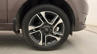 Used 2019 Tata Tiago [2018-2020] Revotron XZ Plus Petrol Manual tyres RIGHT FRONT TYRE RIM VIEW