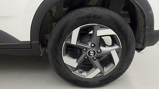 Used 2021 Hyundai Venue [2019-2022] SX 1.0 (O) Turbo iMT Petrol Manual tyres LEFT REAR TYRE RIM VIEW