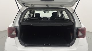 Used 2021 Hyundai Venue [2019-2022] SX 1.0 (O) Turbo iMT Petrol Manual interior DICKY INSIDE VIEW