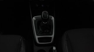 Used 2021 Hyundai Venue [2019-2022] SX 1.0 (O) Turbo iMT Petrol Manual interior GEAR  KNOB VIEW