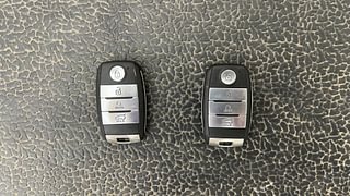 Used 2021 Kia Seltos HTK Plus iMT Petrol Manual extra CAR KEY VIEW