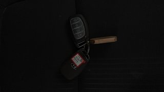 Used 2021 Hyundai Venue [2019-2022] SX 1.0 (O) Turbo iMT Petrol Manual extra CAR KEY VIEW