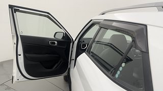 Used 2021 Hyundai Venue [2019-2022] SX 1.0 (O) Turbo iMT Petrol Manual interior LEFT FRONT DOOR OPEN VIEW