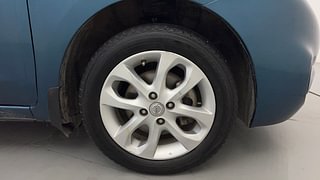 Used 2016 Nissan Micra [2013-2020] XV CVT Petrol Automatic tyres RIGHT FRONT TYRE RIM VIEW