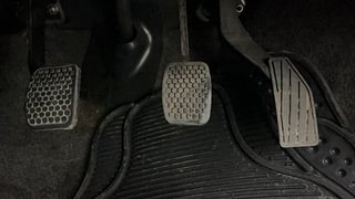 Used 2018 Maruti Suzuki Alto K10 [2014-2019] VXi Petrol Manual interior PEDALS VIEW