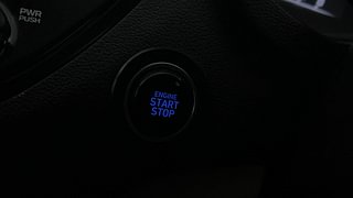 Used 2022 Hyundai Verna SX Opt IVT Petrol Petrol Automatic top_features Keyless start