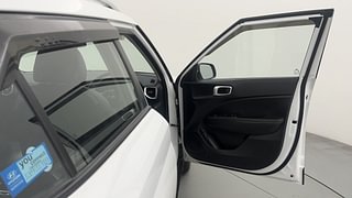 Used 2021 Hyundai Venue [2019-2022] SX 1.0 (O) Turbo iMT Petrol Manual interior RIGHT FRONT DOOR OPEN VIEW