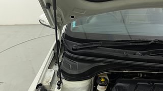 Used 2022 Hyundai Verna SX Opt IVT Petrol Petrol Automatic engine ENGINE RIGHT SIDE HINGE & APRON VIEW