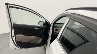 Used 2018 Hyundai Grand i10 [2017-2020] Sportz 1.2 Kappa VTVT CNG (Outside Fitted) Petrol+cng Manual interior LEFT FRONT DOOR OPEN VIEW