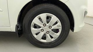 Used 2012 Hyundai i10 [2010-2016] Sportz 1.2 Petrol Petrol Manual tyres RIGHT FRONT TYRE RIM VIEW