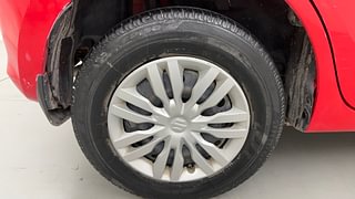 Used 2019 Maruti Suzuki Swift [2017-2021] VXi Petrol Manual tyres RIGHT REAR TYRE RIM VIEW