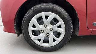 Used 2019 Hyundai Grand i10 [2017-2020] Sportz 1.2 Kappa VTVT Petrol Manual tyres LEFT FRONT TYRE RIM VIEW