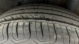 Used 2021 Hyundai Venue [2019-2022] SX 1.0  Turbo Petrol Manual tyres LEFT REAR TYRE TREAD VIEW