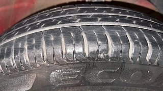 Used 2019 Maruti Suzuki Swift [2017-2021] VXi Petrol Manual tyres RIGHT FRONT TYRE TREAD VIEW