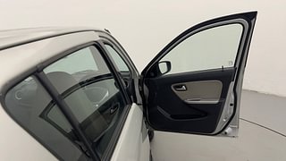 Used 2018 Maruti Suzuki Alto K10 [2014-2019] VXi (O) Petrol Manual interior RIGHT FRONT DOOR OPEN VIEW