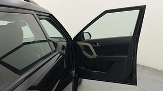 Used 2017 Hyundai Creta [2015-2018] 1.6 SX Plus Auto Petrol Petrol Automatic interior RIGHT FRONT DOOR OPEN VIEW