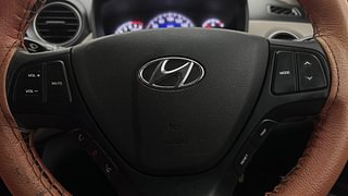 Used 2019 Hyundai Grand i10 [2017-2020] Sportz 1.2 Kappa VTVT Petrol Manual top_features Steering mounted controls