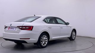 Used 2016 Skoda Superb [2016-2019] L&K TSI AT Petrol Automatic exterior RIGHT REAR CORNER VIEW