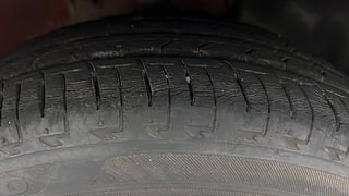 Used 2017 Maruti Suzuki Ignis [2017-2020] Alpha MT Petrol Petrol Manual tyres RIGHT FRONT TYRE TREAD VIEW