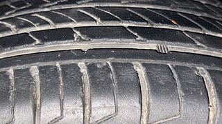 Used 2021 Maruti Suzuki S-Cross Alpha 1.5 AT Petrol Automatic tyres RIGHT FRONT TYRE TREAD VIEW