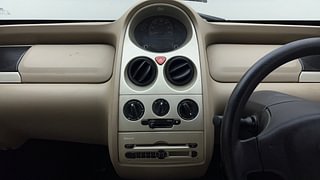 Used 2014 Tata Nano [2014-2018] Twist XT Petrol Petrol Manual interior MUSIC SYSTEM & AC CONTROL VIEW