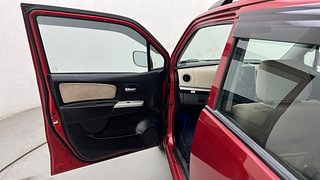 Used 2018 Maruti Suzuki Wagon R 1.0 [2013-2019] LXi CNG Petrol+cng Manual interior LEFT FRONT DOOR OPEN VIEW