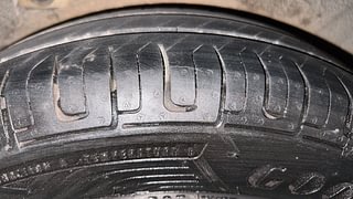 Used 2011 Hyundai i10 [2010-2016] Sportz 1.2 Petrol Petrol Manual tyres RIGHT REAR TYRE TREAD VIEW