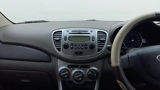 Used 2011 Hyundai i10 [2010-2016] Sportz 1.2 Petrol Petrol Manual interior MUSIC SYSTEM & AC CONTROL VIEW