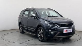 Used 2017 Tata Hexa XT 4x2 6 STR Diesel Manual exterior RIGHT FRONT CORNER VIEW