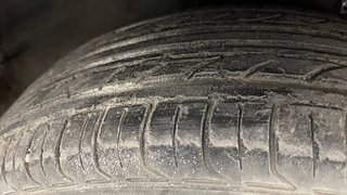 Used 2012 Honda Brio [2011-2016] S(O)MT Petrol Manual tyres RIGHT FRONT TYRE TREAD VIEW