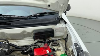 Used 2018 Maruti Suzuki Alto 800 [2016-2019] Lxi Petrol Manual engine ENGINE LEFT SIDE HINGE & APRON VIEW