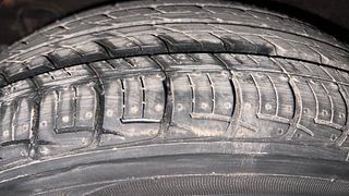 Used 2015 Hyundai Grand i10 [2013-2017] Sportz 1.2 Kappa VTVT Petrol Manual tyres RIGHT REAR TYRE TREAD VIEW