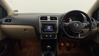 Used 2016 Volkswagen Polo [2014-2020] Highline 1.5 (D) Diesel Manual interior DASHBOARD VIEW