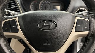 Used 2018 Hyundai New Santro 1.1 Sportz AMT Petrol Automatic top_features Steering mounted controls