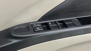 Used 2015 Maruti Suzuki Celerio VXI AMT Petrol Automatic top_features Power windows