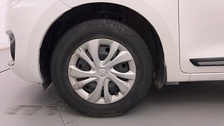 Used 2020 Maruti Suzuki Swift [2017-2021] VXI AMT Petrol Automatic tyres LEFT FRONT TYRE RIM VIEW