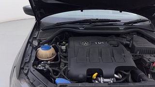 Used 2015 Volkswagen Vento [2012-2015] Highline Diesel AT Diesel Automatic engine ENGINE RIGHT SIDE HINGE & APRON VIEW