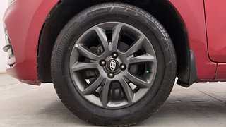 Used 2019 Hyundai Elite i20 [2018-2020] Sportz Plus 1.2 Petrol Manual tyres LEFT FRONT TYRE RIM VIEW