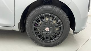 Used 2018 Hyundai New Santro 1.1 Sportz AMT Petrol Automatic tyres RIGHT FRONT TYRE RIM VIEW