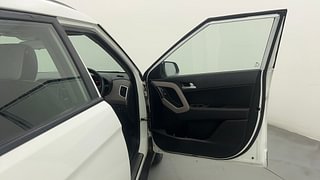 Used 2018 Hyundai Creta [2018-2020] 1.6 SX AT VTVT Petrol Automatic interior RIGHT FRONT DOOR OPEN VIEW