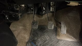 Used 2014 Maruti Suzuki Wagon R 1.0 [2010-2019] VXi Petrol Manual interior PEDALS VIEW