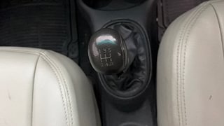 Used 2016 Nissan Micra Active [2012-2020] XV Safety Pack Petrol Manual interior GEAR  KNOB VIEW